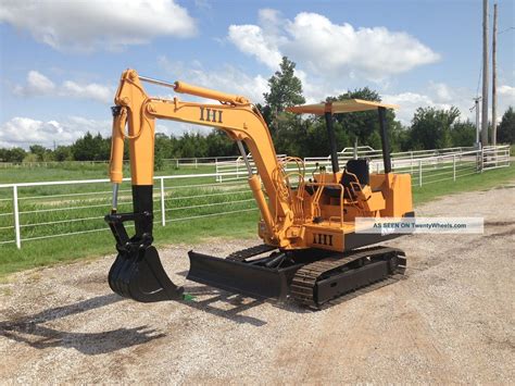 2 000 lb mini excavator|track hoes mini excavator.